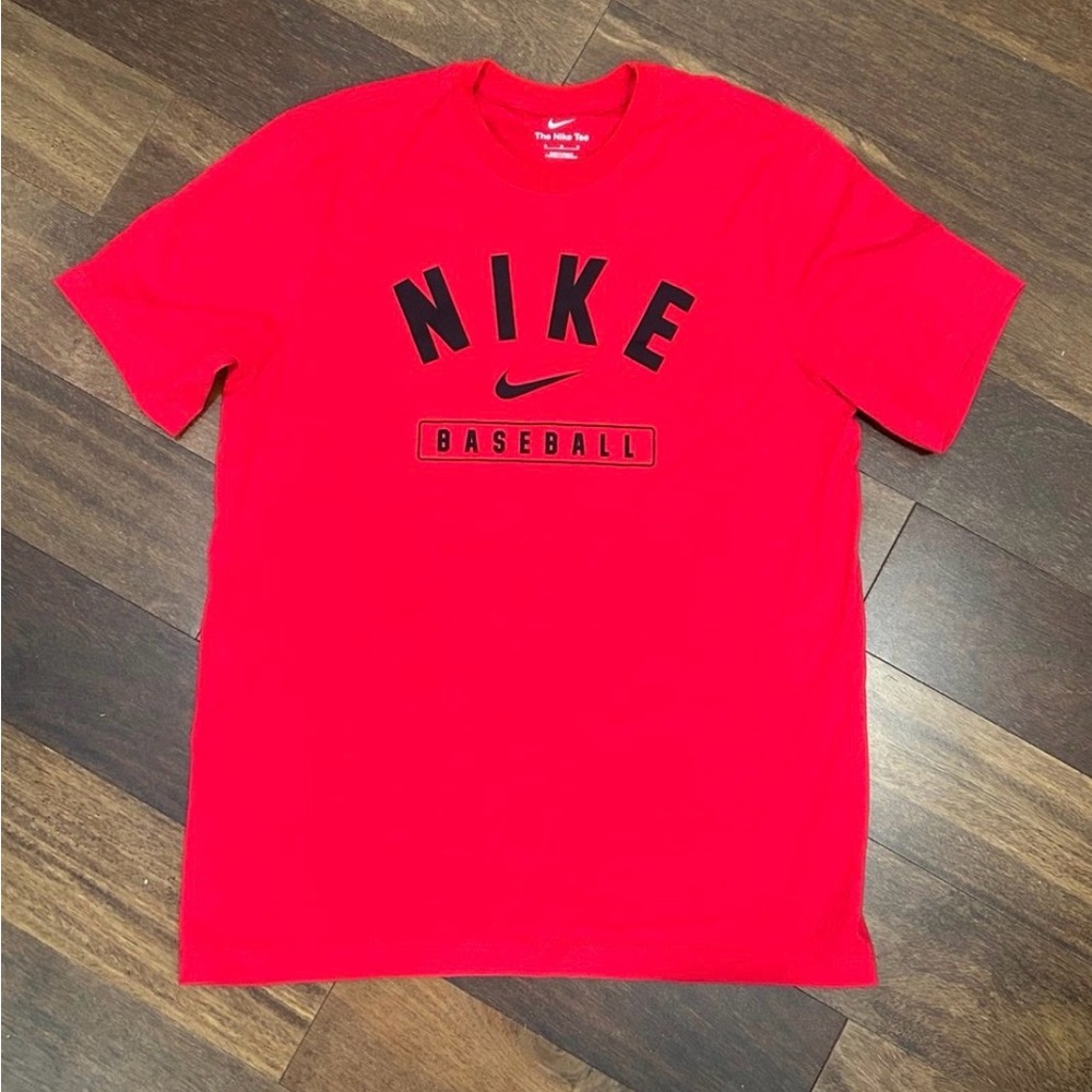 Nike Men's Red Short Sleeve Baseball Tee